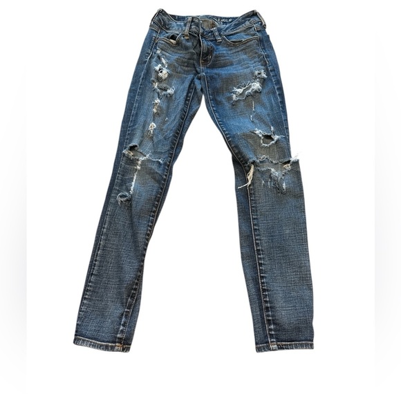 American Eagles Distressed Blue Jeans - Picture 2 of 5